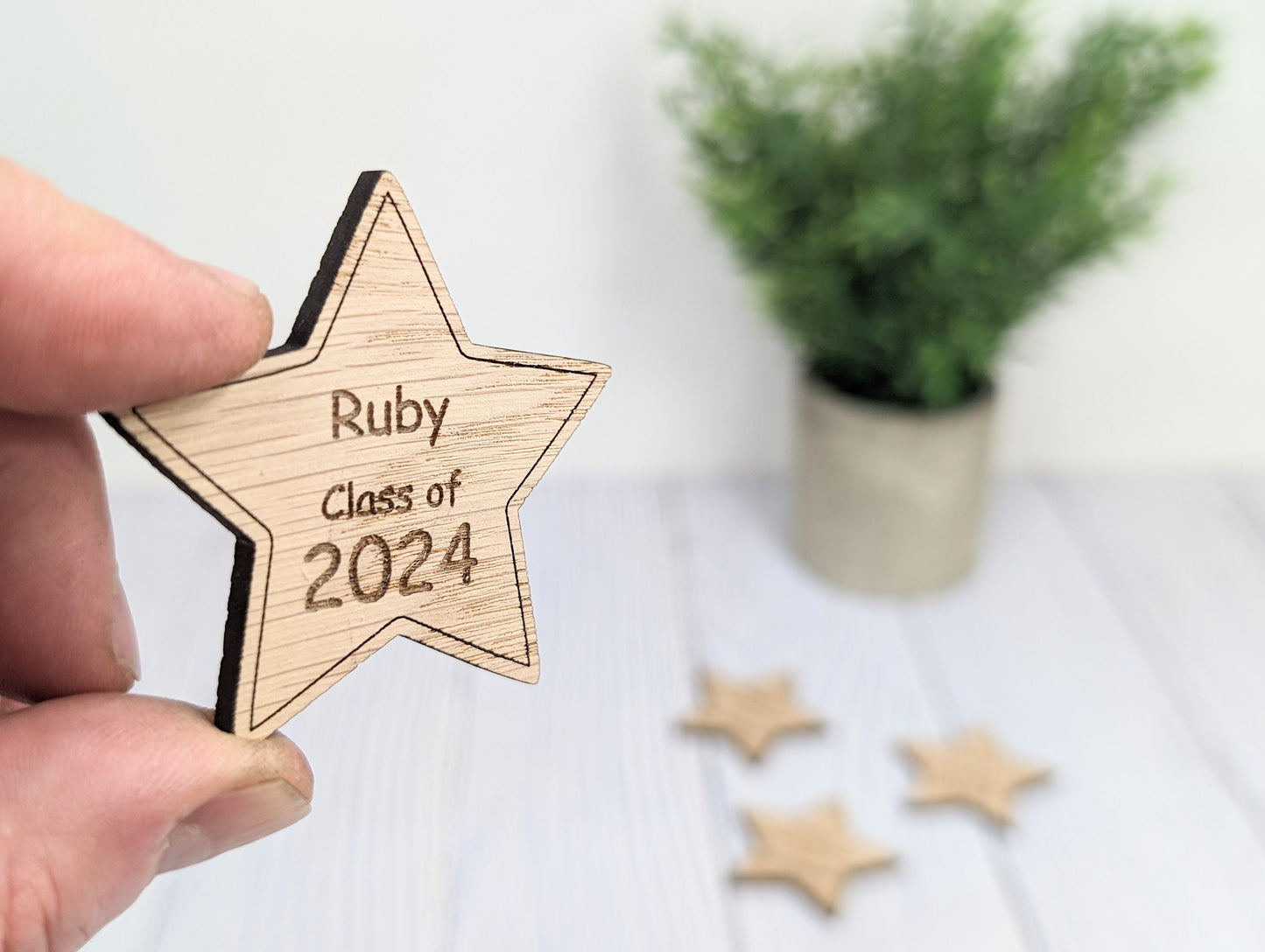 Personalised 'You're a Star - Class of xx' Wood Hug Token - Wooden Student Gift, End of Year - Custom Name Engraved - Eco Gift for Students