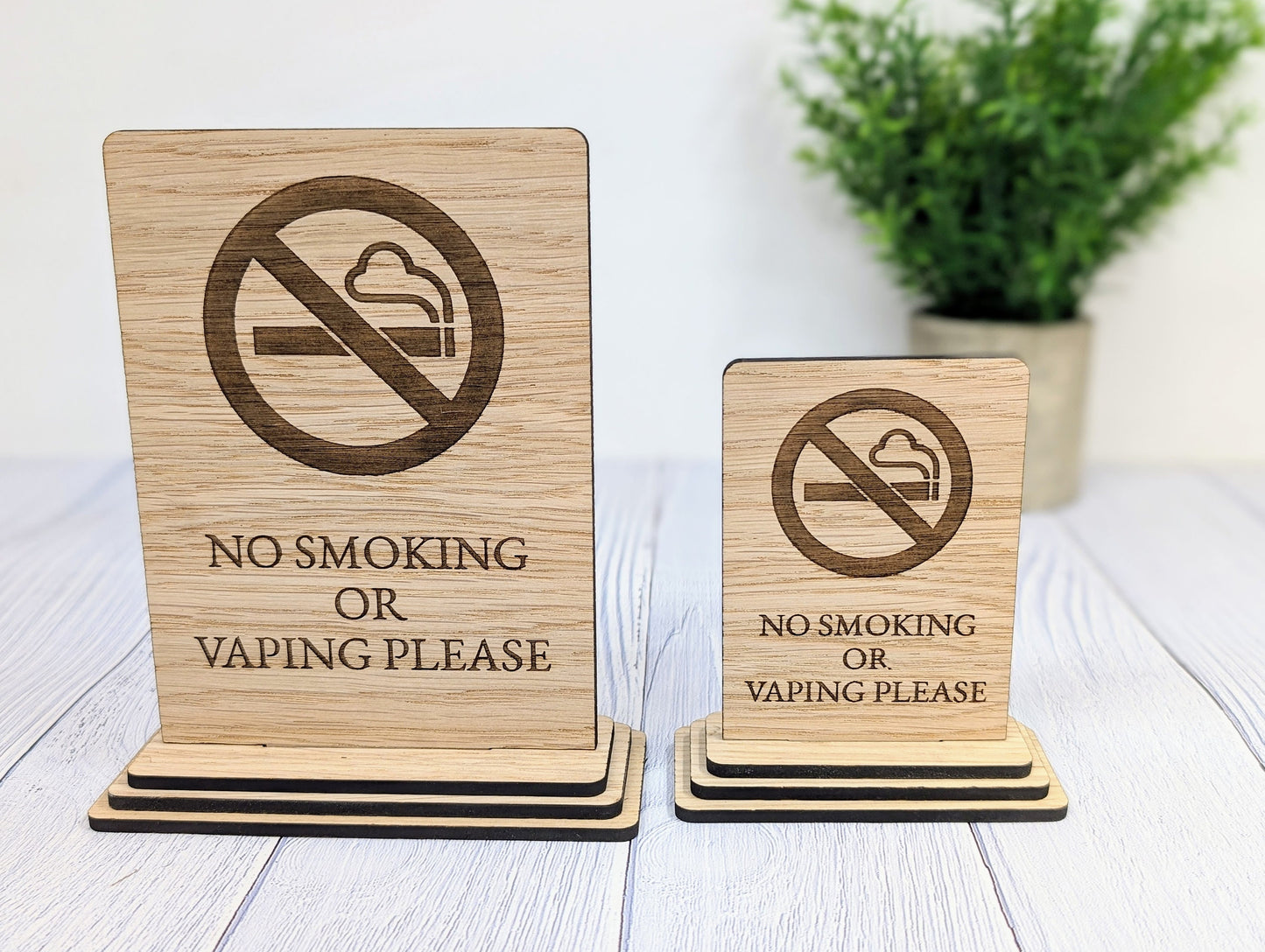 Freestanding "No Smoking or Vaping Please" Wooden Table Sign, Oak Finish, Ideal for Cafes, Restaurants & Public Spaces etc, 2 Sizes, Signage