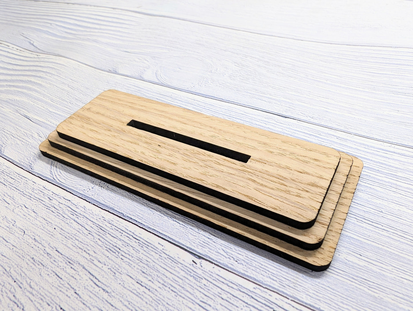 Freestanding "No Smoking or Vaping Please" Wooden Table Sign, Oak Finish, Ideal for Cafes, Restaurants & Public Spaces etc, 2 Sizes, Signage