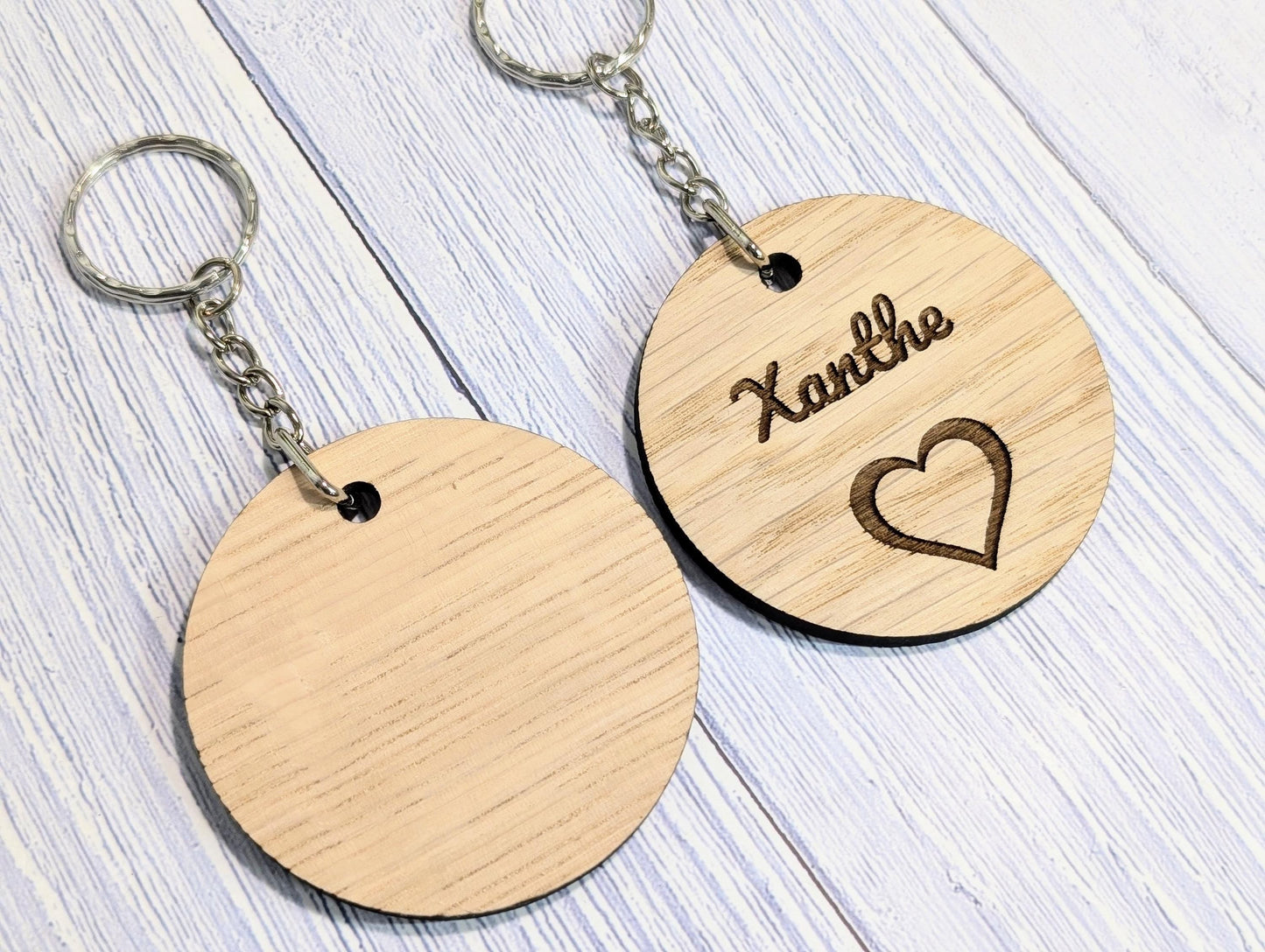 Wooden Wedding Favour Key Chain | Personalised Place Setting | Custom Guest Name, Key Ring, Keyring | Eco-Friendly Oak Veneer Keepsakes