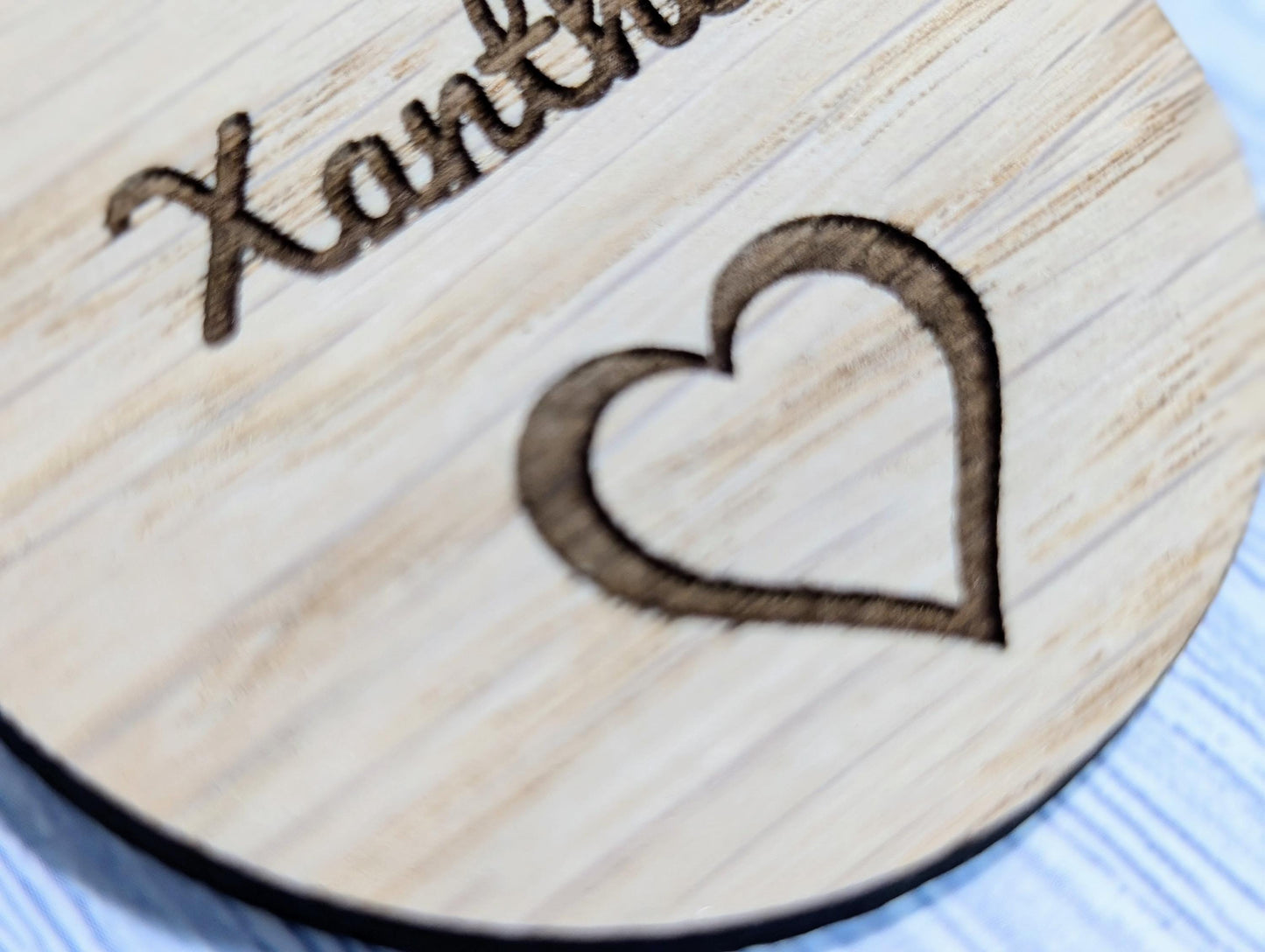 Wooden Wedding Favour Key Chain | Personalised Place Setting | Custom Guest Name, Key Ring, Keyring | Eco-Friendly Oak Veneer Keepsakes