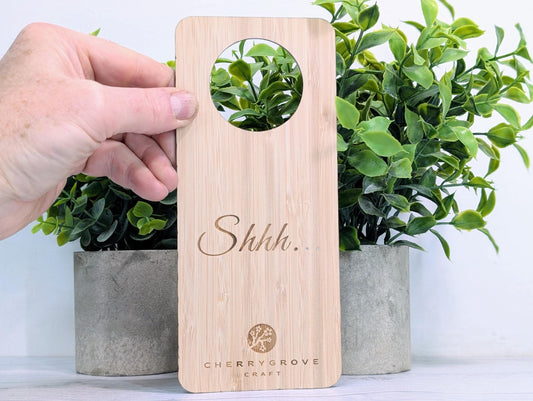 Bamboo hotel door hanger — Shhh... one side, Please Make Up My Room the other