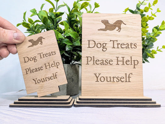 Dog Treats Sign – Freestanding Wooden Pet Treat Station, Cute Engraved Dog Design, Rustic Home, Pub & Café Decor, Sustainable Oak Finish