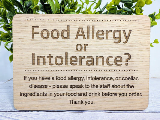 Personalised Wooden Food Allergy Sign – Freestanding Oak Café & Restaurant Notice for Allergy, Intolerance and Coeliac Info, Optional Stand