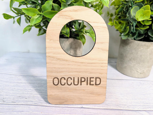 Occupied Door Hanger – Bamboo Do Not Disturb Sign – Eco Wooden Door Sign for Bathrooms, Loos, Offices – Plastic-Free Packaging