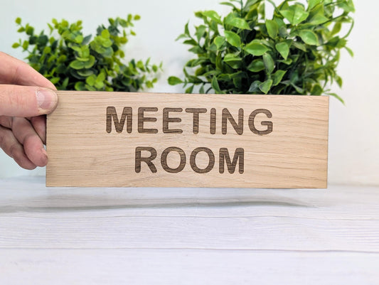 Personalised Oak Veneer Door Sign – Meeting Room or Custom Text | Wooden Wall Plaque for Office, Home or Study – 4 Sizes