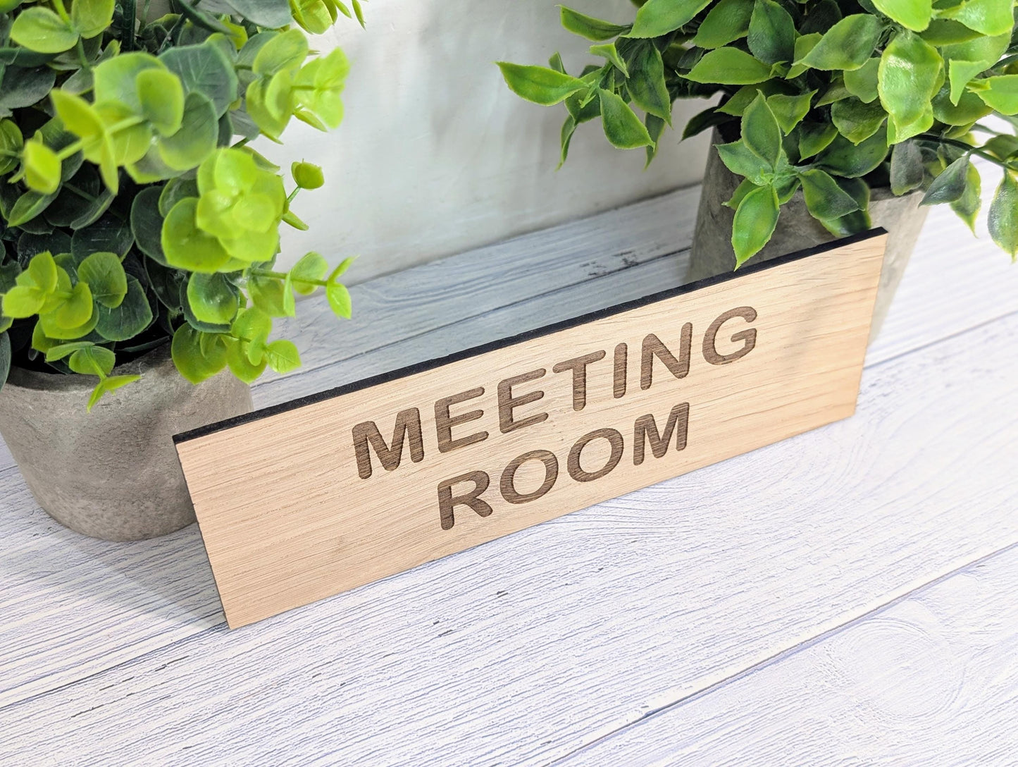 Personalised Oak Veneer Door Sign – Meeting Room or Custom Text | Wooden Wall Plaque for Office, Home or Study – 4 Sizes