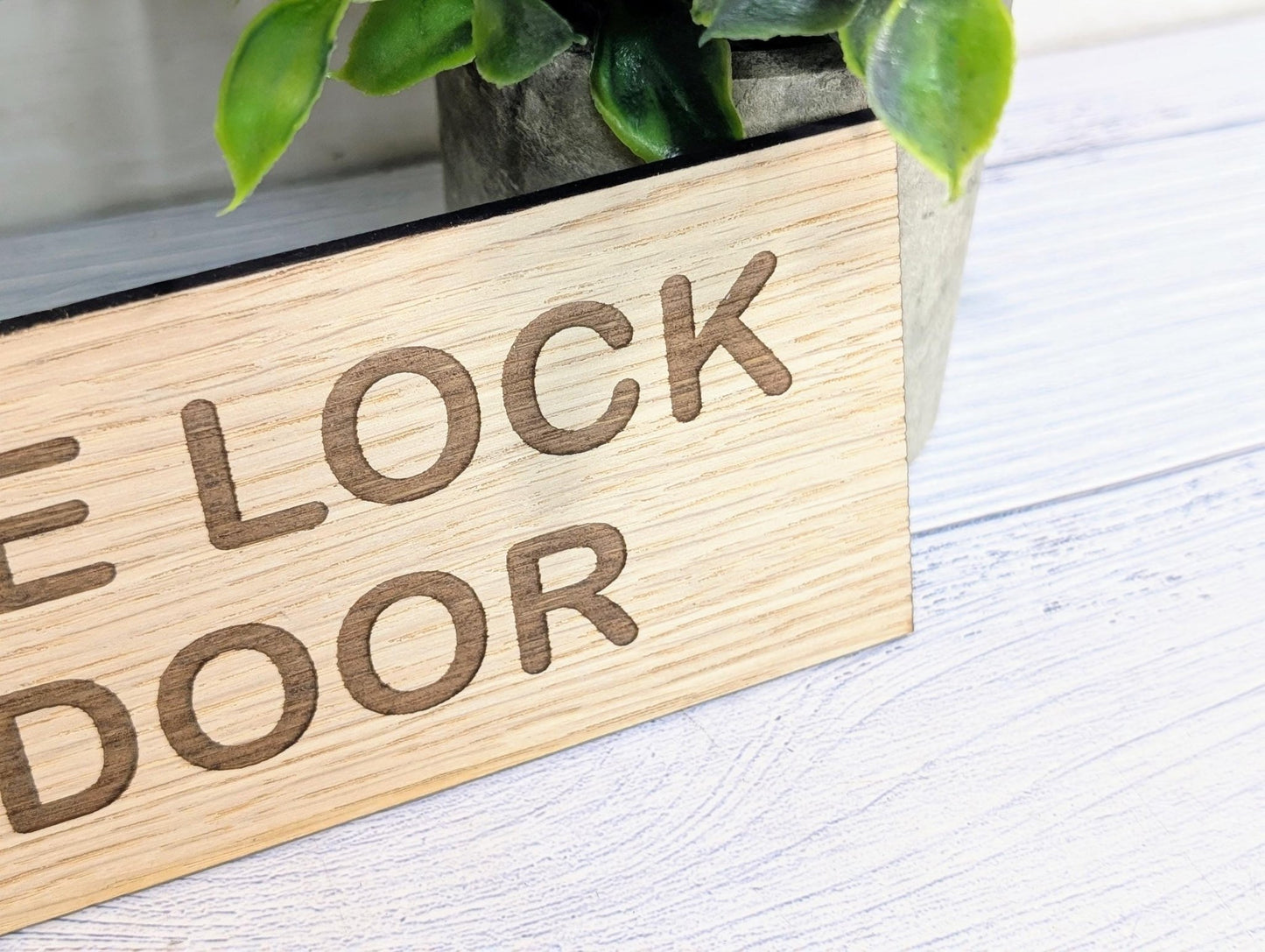 Personalised Oak Door Sign – Please Lock The Door or Custom Text | Wooden Plaque for Bathroom, Office or Shed | 4 Sizes – Eco Gift - CherryGroveCraft