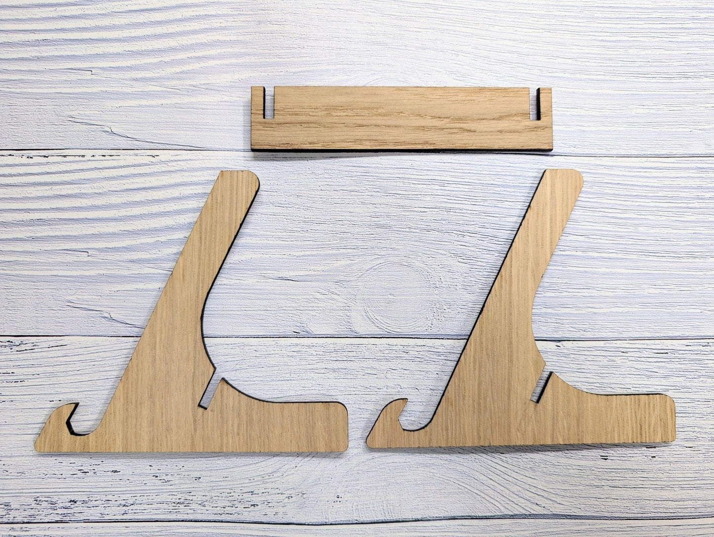 Dog on Lead Sign – Pet Friendly Establishment Sign – Oak Veneer Dog Sign – Keep Dogs on Lead – Optional Wooden Stand - CherryGroveCraft