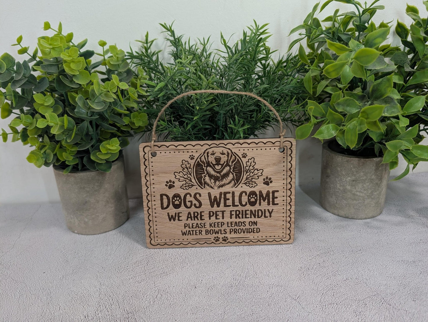 Dogs Welcome We Are Pet Friendly Wooden Sign - Cafe Pub Shop Door or Wall Sign - Please Keep Leads On - 4 Sizes Available