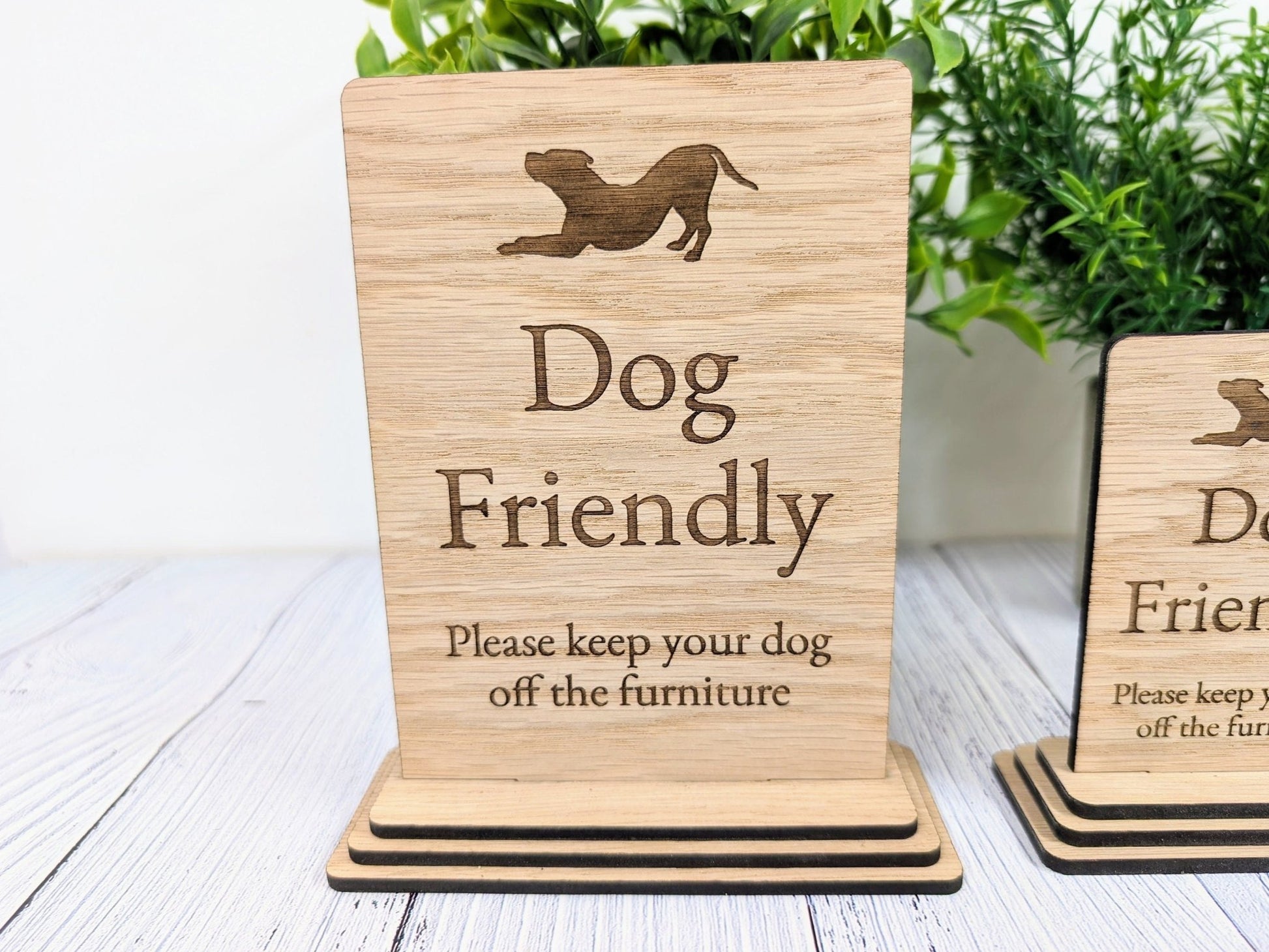 Freestanding "Please Keep Dog On A Lead" Wooden Table Sign, Oak Finish, Ideal for Homes, AirBnBs & Rental Properties - CherryGroveCraft