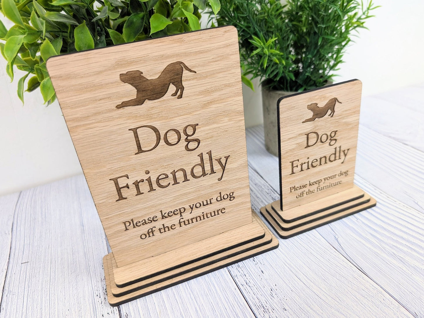 Freestanding "Please Keep Dog On A Lead" Wooden Table Sign, Oak Finish, Ideal for Homes, AirBnBs & Rental Properties - CherryGroveCraft