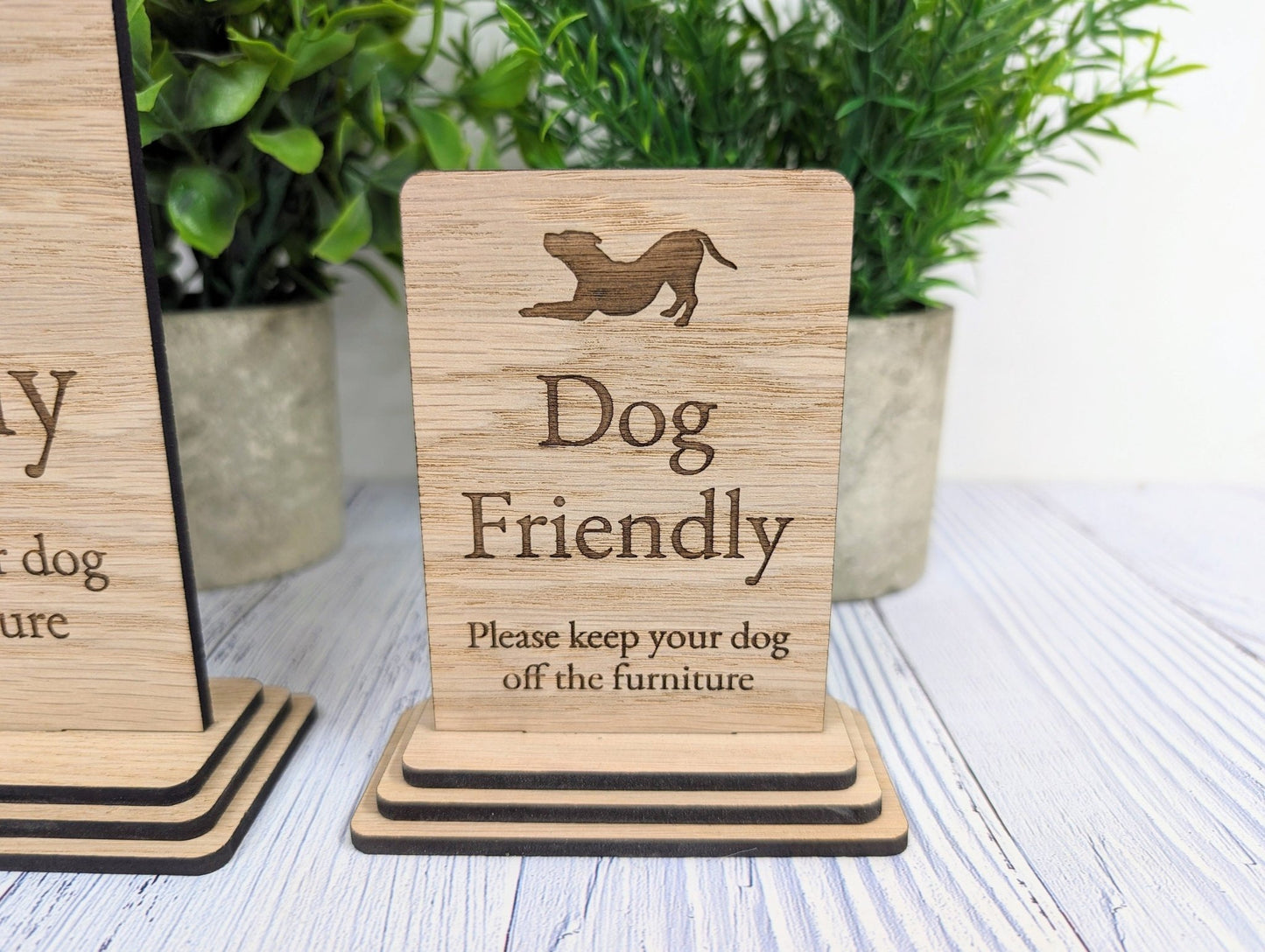 Freestanding "Please Keep Dog On A Lead" Wooden Table Sign, Oak Finish, Ideal for Homes, AirBnBs & Rental Properties - CherryGroveCraft