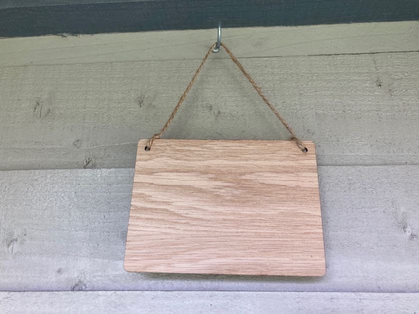 Personalised oak hanging sign — small size, rounded corners, jute loop