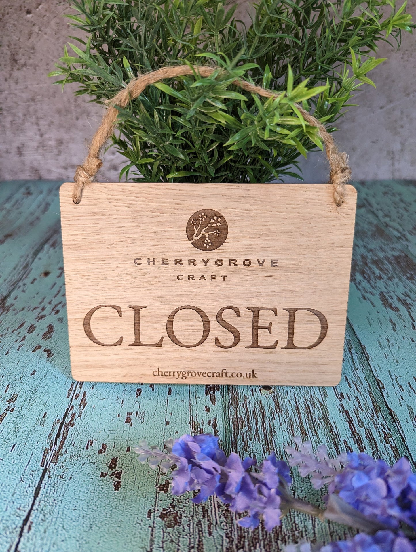 Personalised Wooden Open and Closed Sign for Business - Eco-friendly 2 Sided Oak Veneered MDF with Rustic String for Hanging