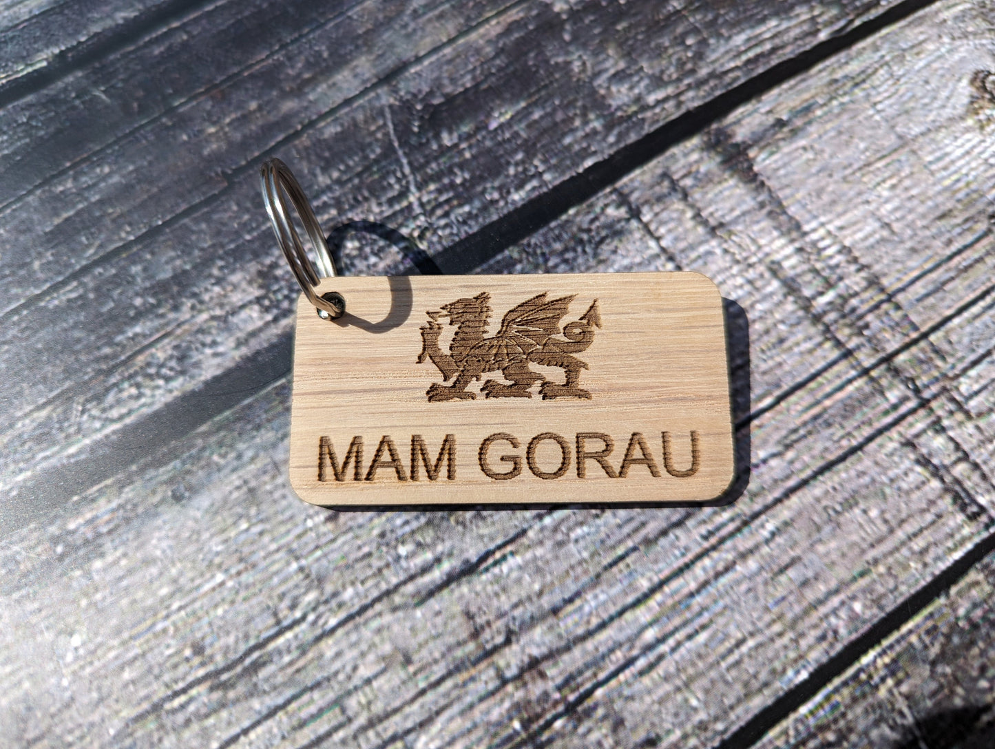 Welsh Keyrings, Best Dad, Best Mam, Dad Gorau, Mam Gorau, with Welsh Dragon, Welsh Gifts, Mother's Day Gift, Father's Day Gift