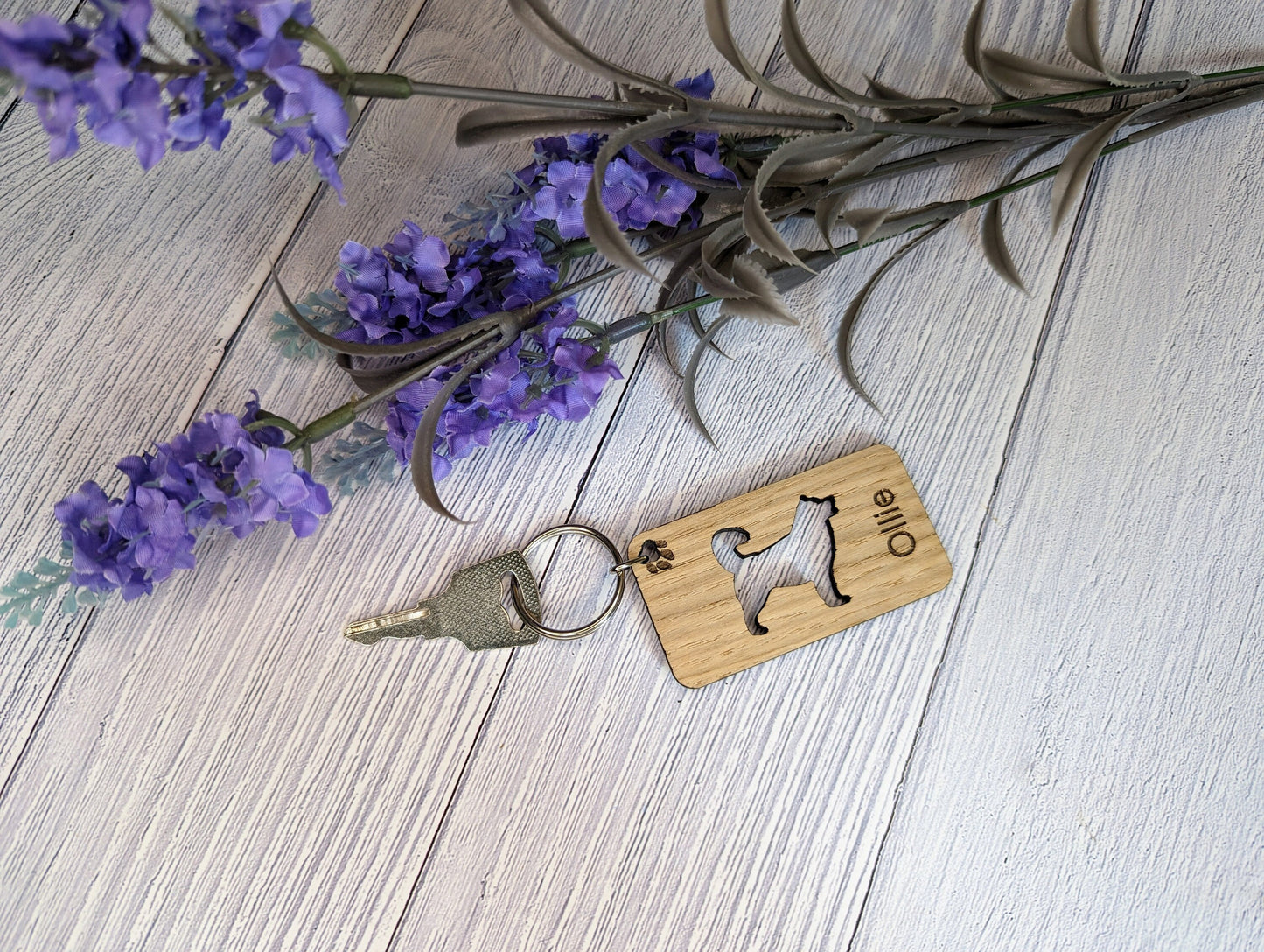 Personalised Siberian Husky Wooden Keyring | Oak Dog Keychain | Gift For Husky Parent | Doggy Key Tag Gift