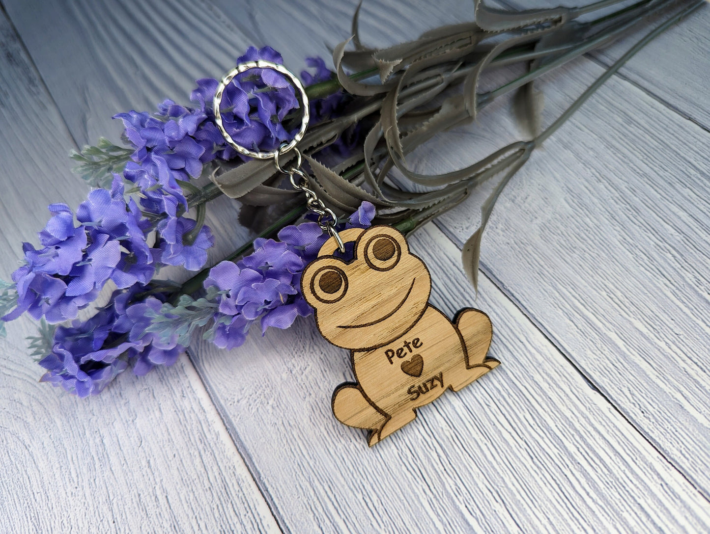 Wooden Frog Keyring | Personalised Frog Heart Keyring | Add Your Names | Bag Tag | Oak Veneered