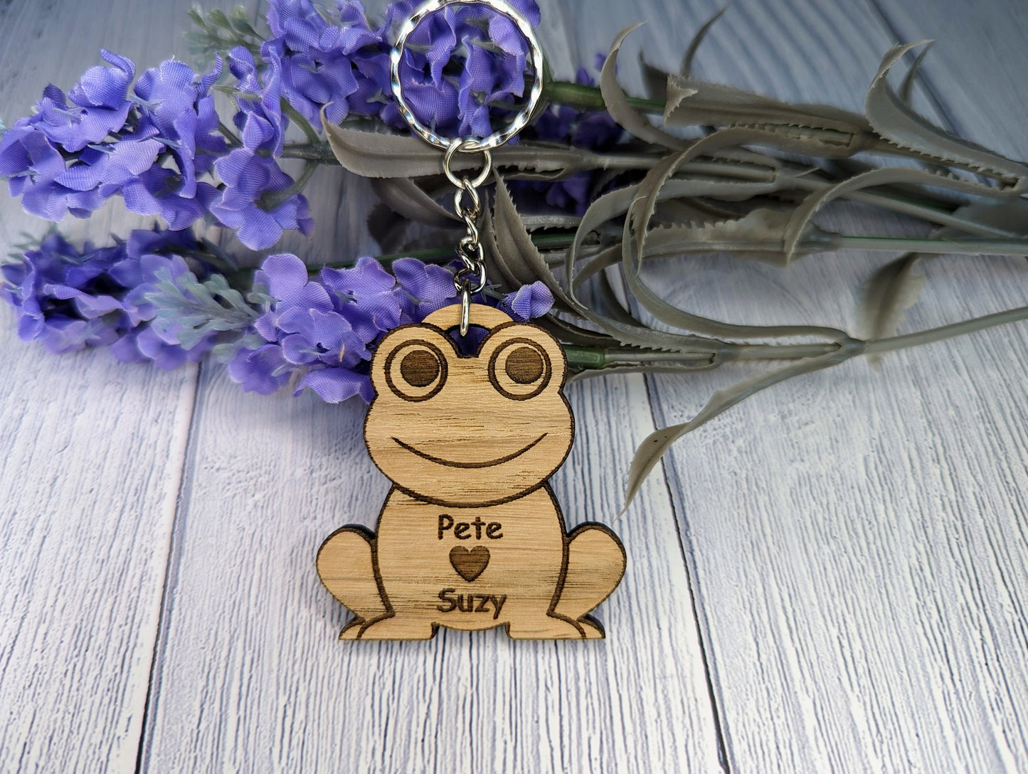 Wooden Frog Keyring | Personalised Frog Heart Keyring | Add Your Names | Bag Tag | Oak Veneered