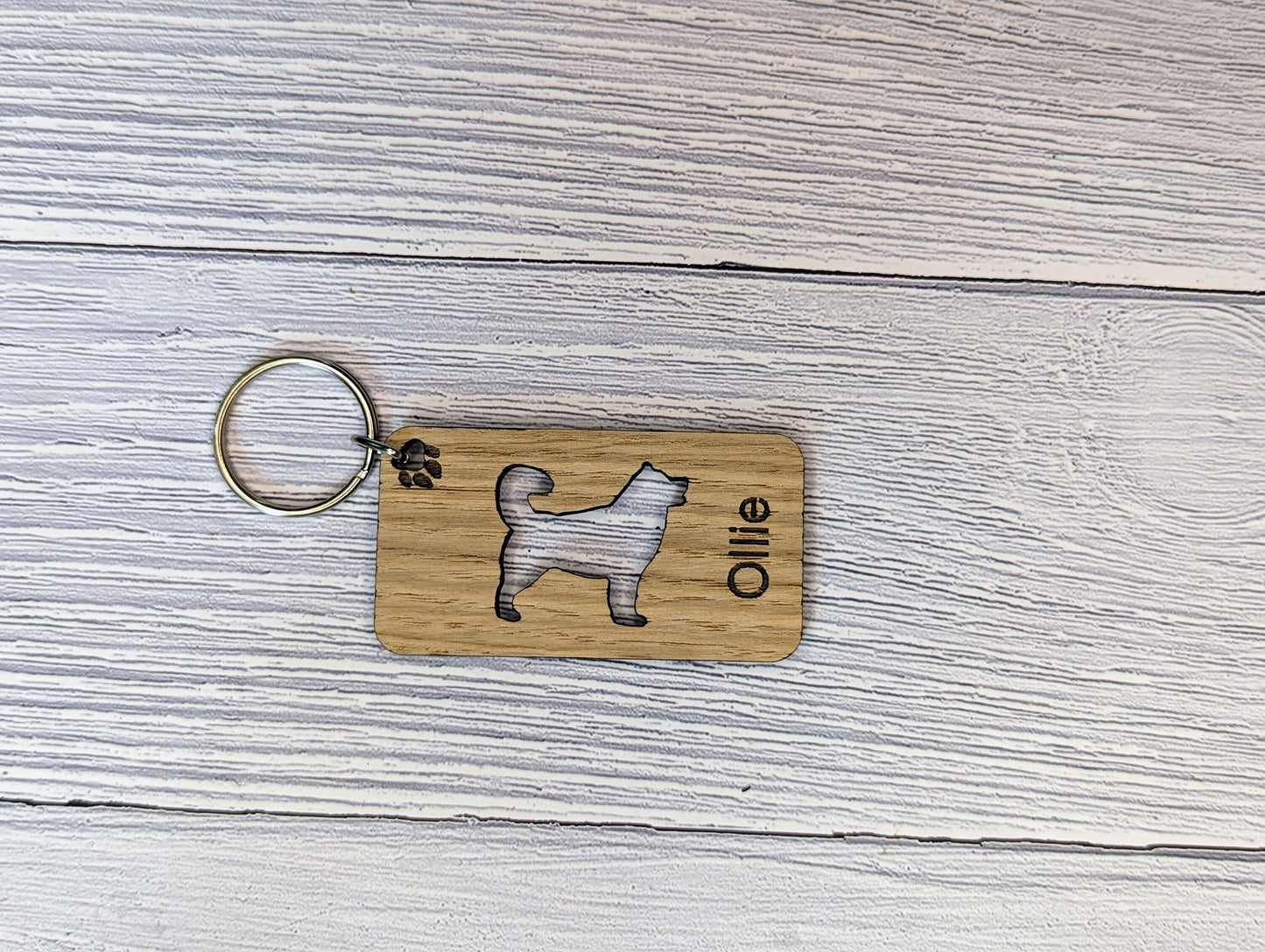 Personalised Siberian Husky Wooden Keyring | Oak Dog Keychain | Gift For Husky Parent | Doggy Key Tag Gift