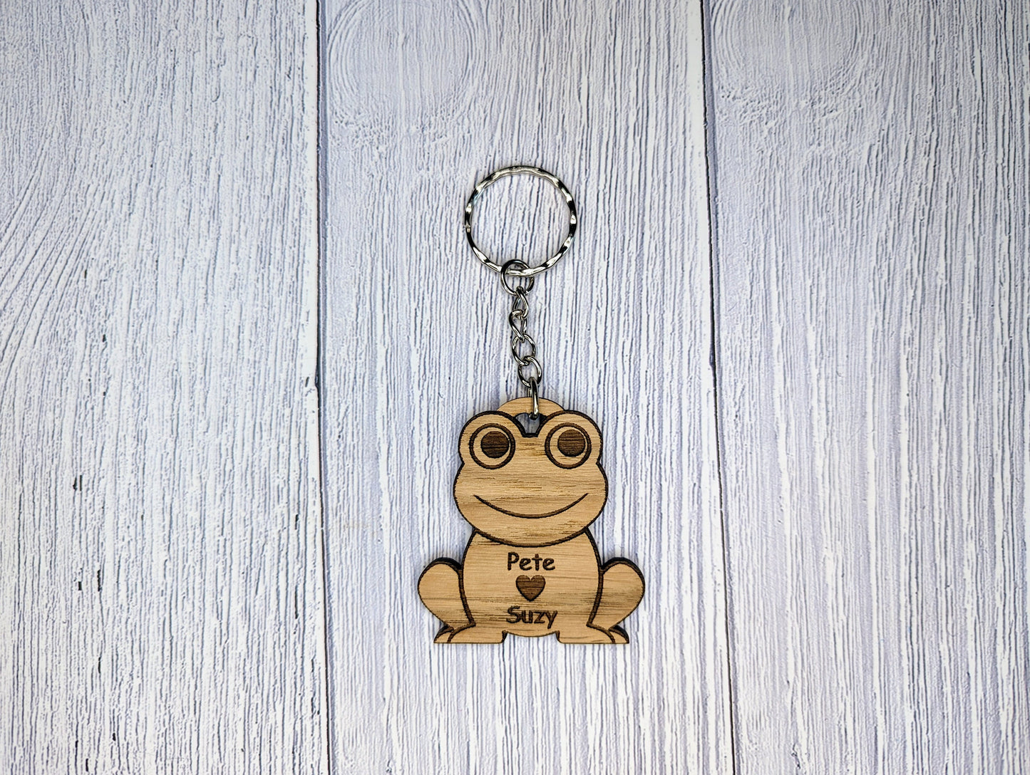 Wooden Frog Keyring | Personalised Frog Heart Keyring | Add Your Names | Bag Tag | Oak Veneered