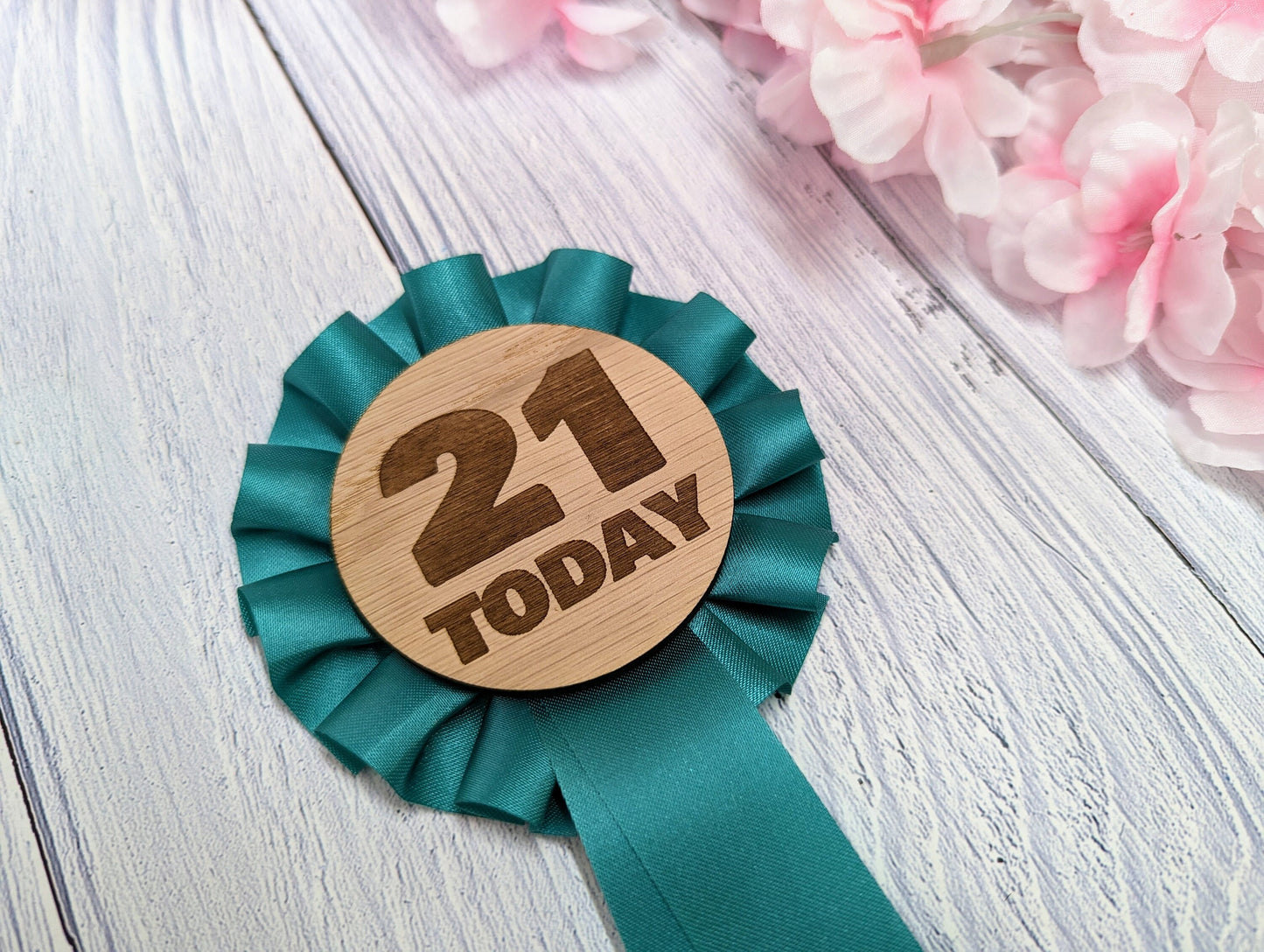 Wooden Rosette for 21st Birthday Celebration - '21 Today' Award Ribbon - Elegant Oak Veneer - Eco-Friendly Packaging