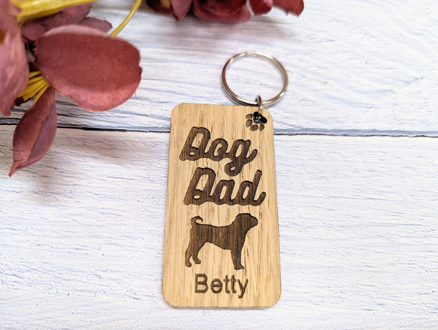 Personalised Shar Pei Dog Parent Wooden Keyring - Custom Oak Keychain - Unique Gift for Shar Pei Lovers