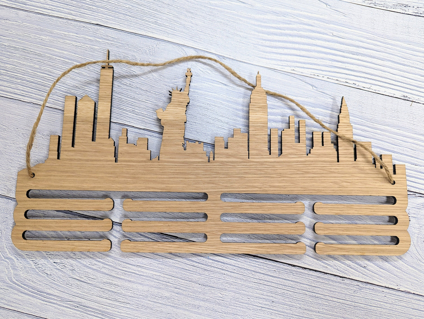 Personalised New York Skyline Wooden Medal Hanger | Engraved Sports Medal Display | Oak Veneer, Marathon Runner, Athlete etc