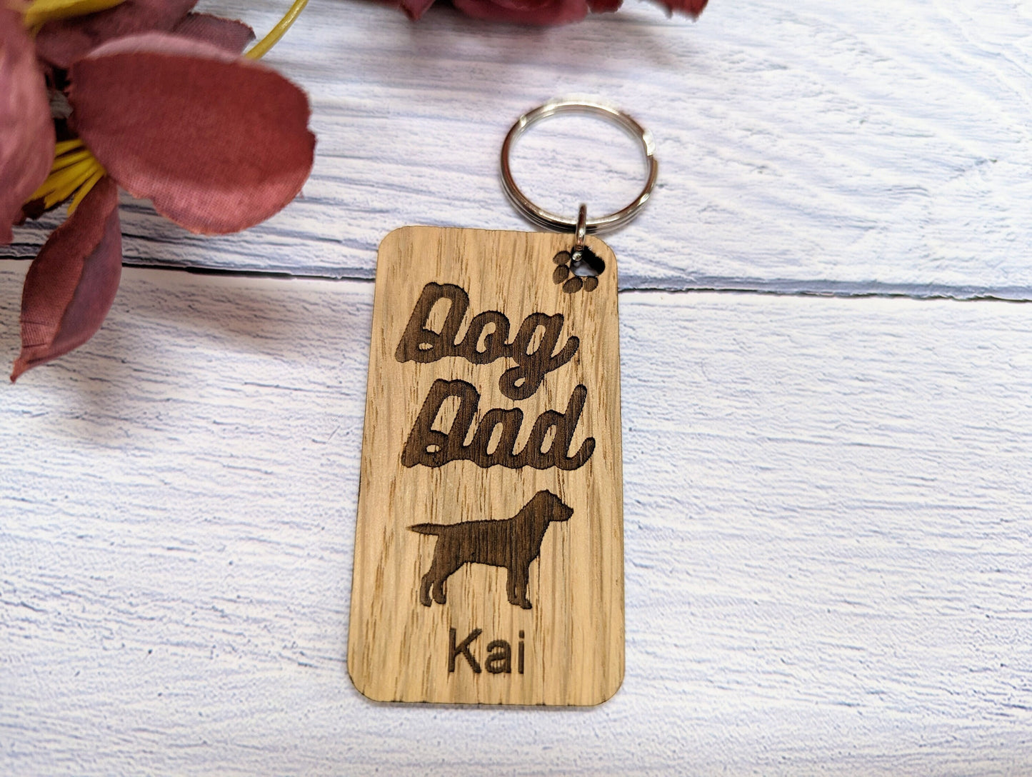 Personalised Labrador Dog Parent Wooden Keyring - Custom Oak Keychain - Unique Gift for Labrador Lovers