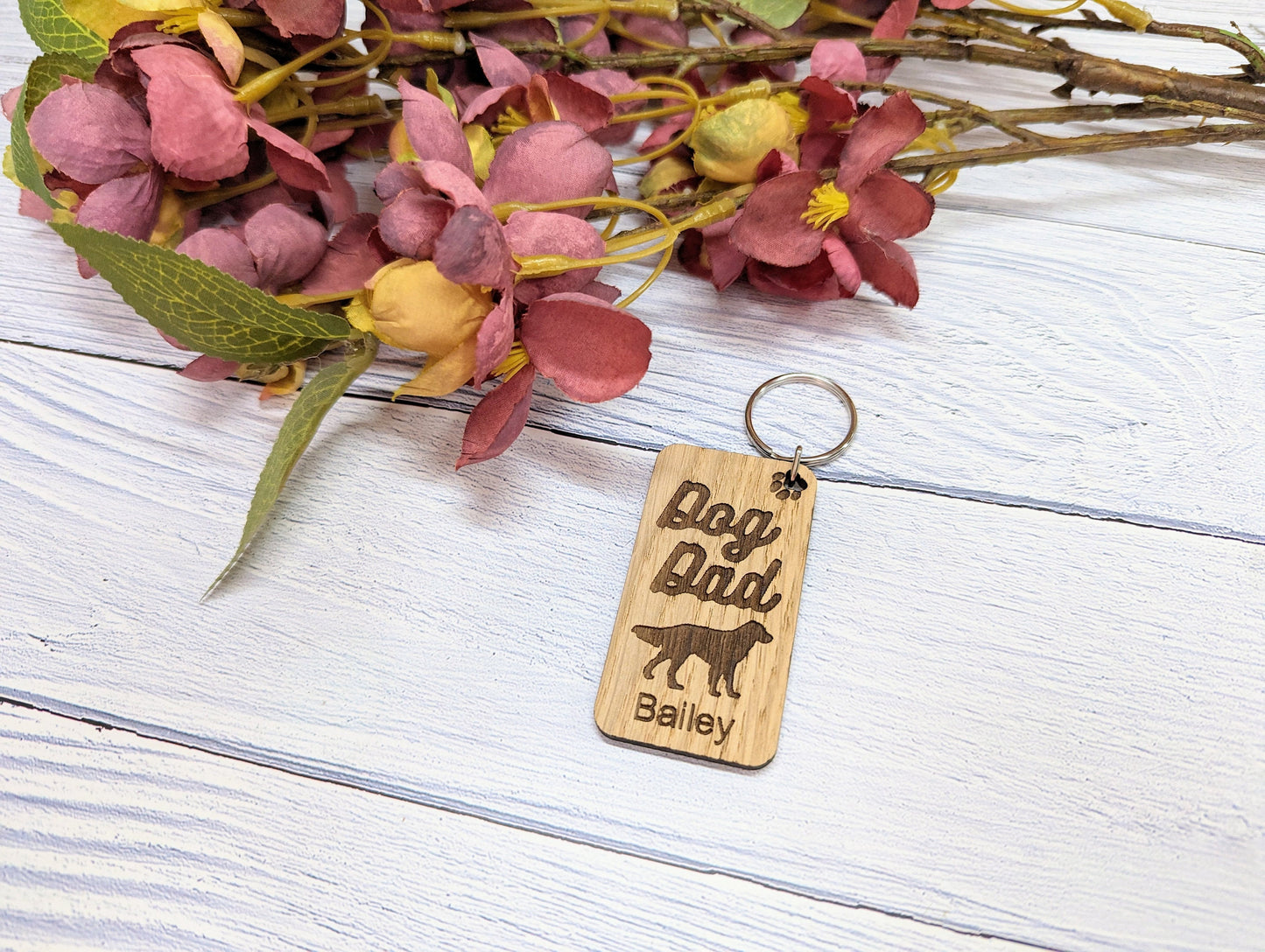 Personalised Flat Coated Retriever Dog Parent Wooden Keyring - Custom Oak Keychain - Unique Gift for Flat Coated Retriever Lovers