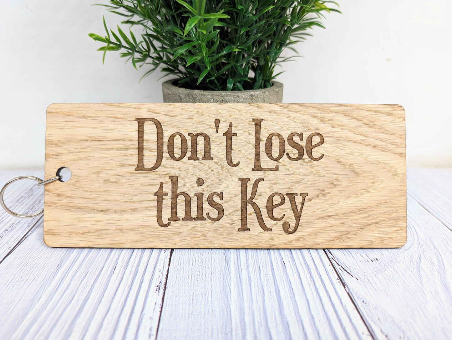 Extra-Large 200x80mm Wooden Keyring with 'Don't Lose This Key' Message - Ideal for Important Keys or Habitual Key Losers