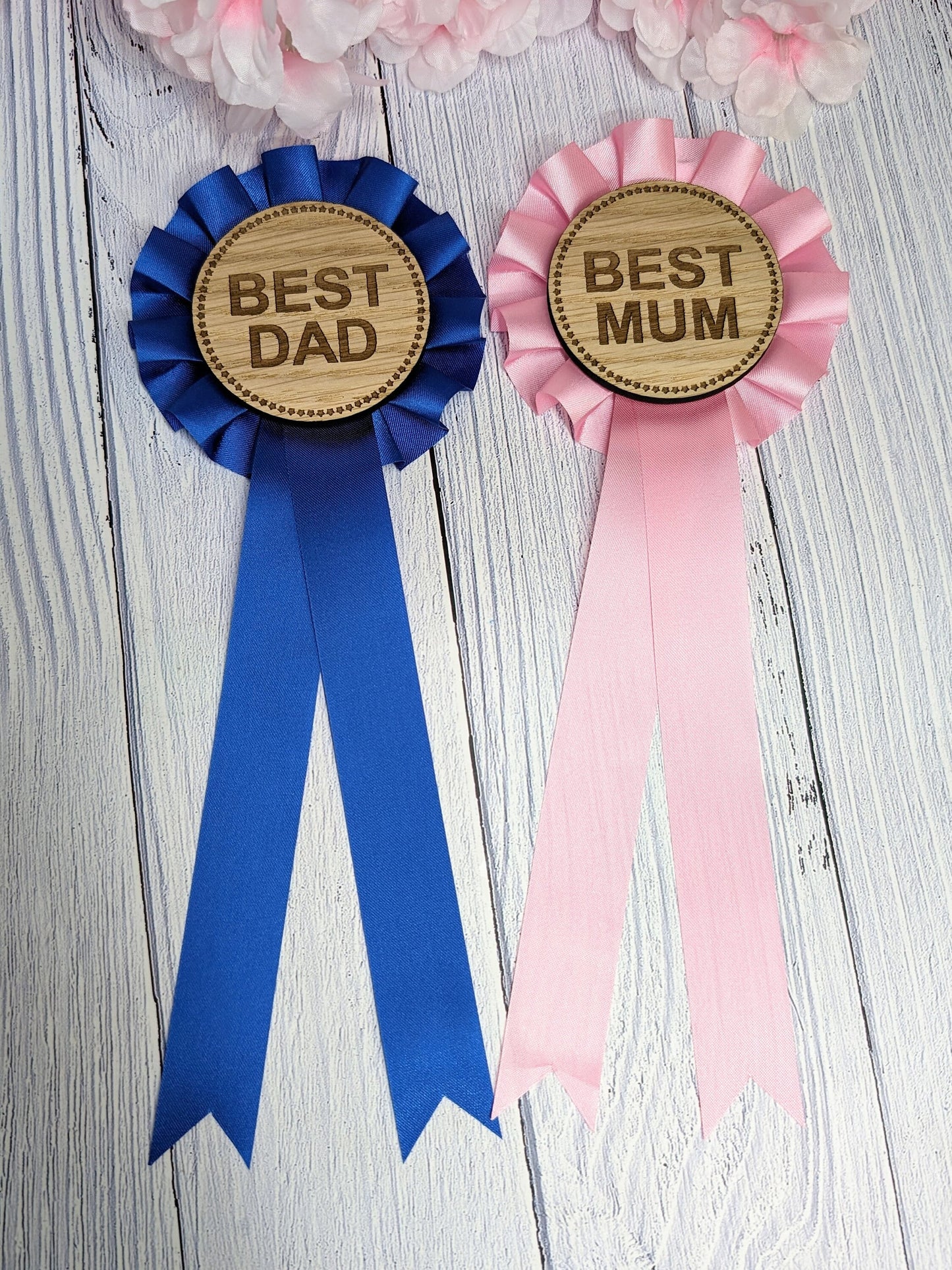 Best Mum & Dad Wooden Rosettes - Eco-Friendly, Welsh Craft | Unique Parent Awards, Handcrafted Sustainable Wood, Customisable