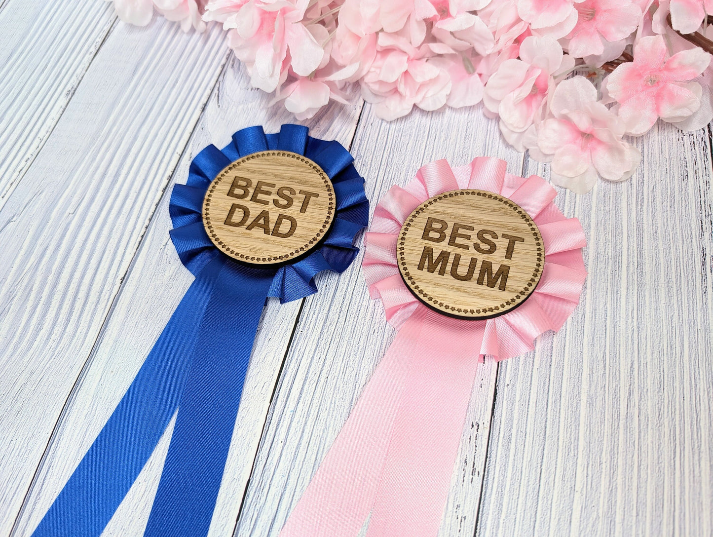 Best Mum & Dad Wooden Rosettes - Eco-Friendly, Welsh Craft | Unique Parent Awards, Handcrafted Sustainable Wood, Customisable