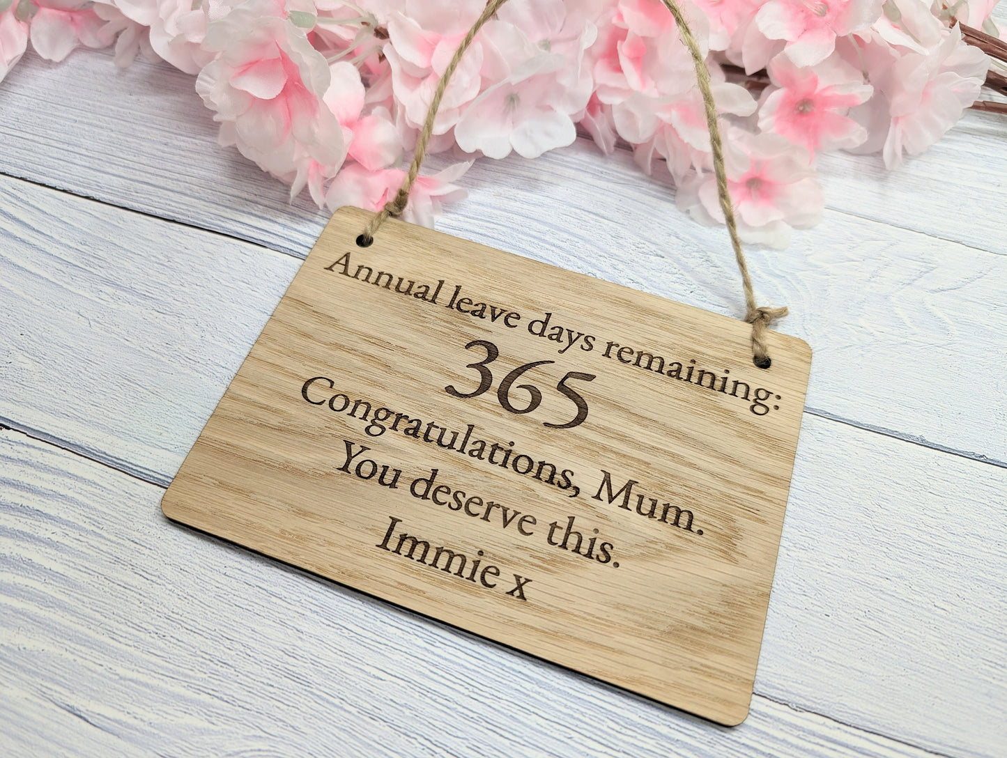 Personalised Retirement Sign in Oak Veneer - '365 Days Remaining' Keepsake - Custom Farewell Message Plaque | Perfect for Any Retiree