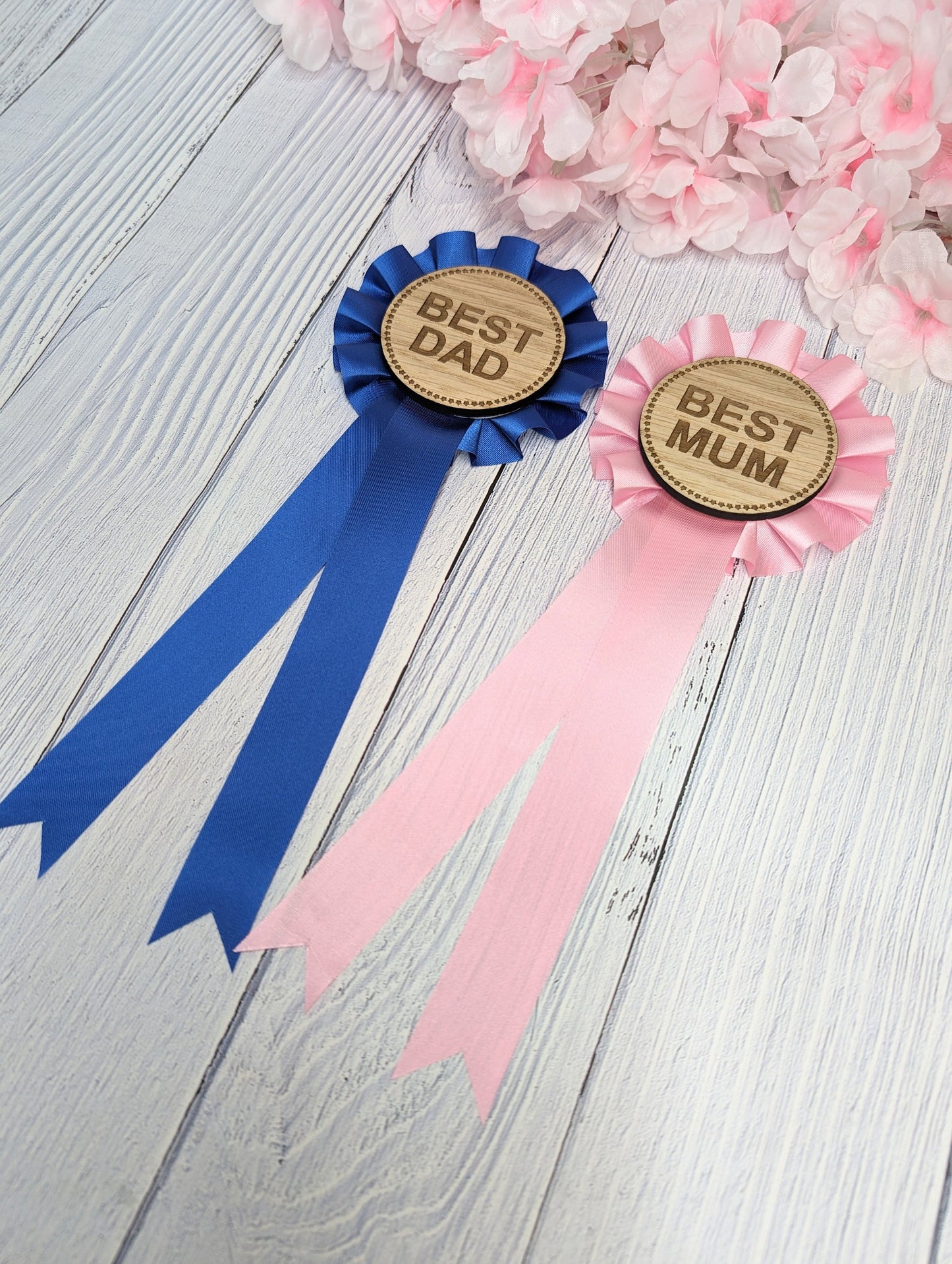 Best Mum & Dad Wooden Rosettes - Eco-Friendly, Welsh Craft | Unique Parent Awards, Handcrafted Sustainable Wood, Customisable