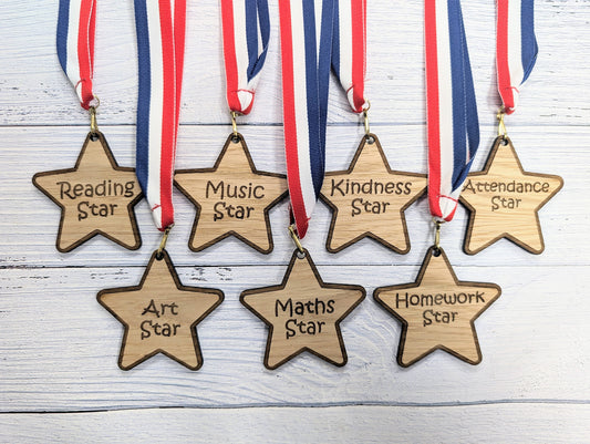 Personalised School Achievement Wooden Medals - Star-Shaped Awards for Students - Single or Bundle Pack, Sustainable Prize, Student Gift