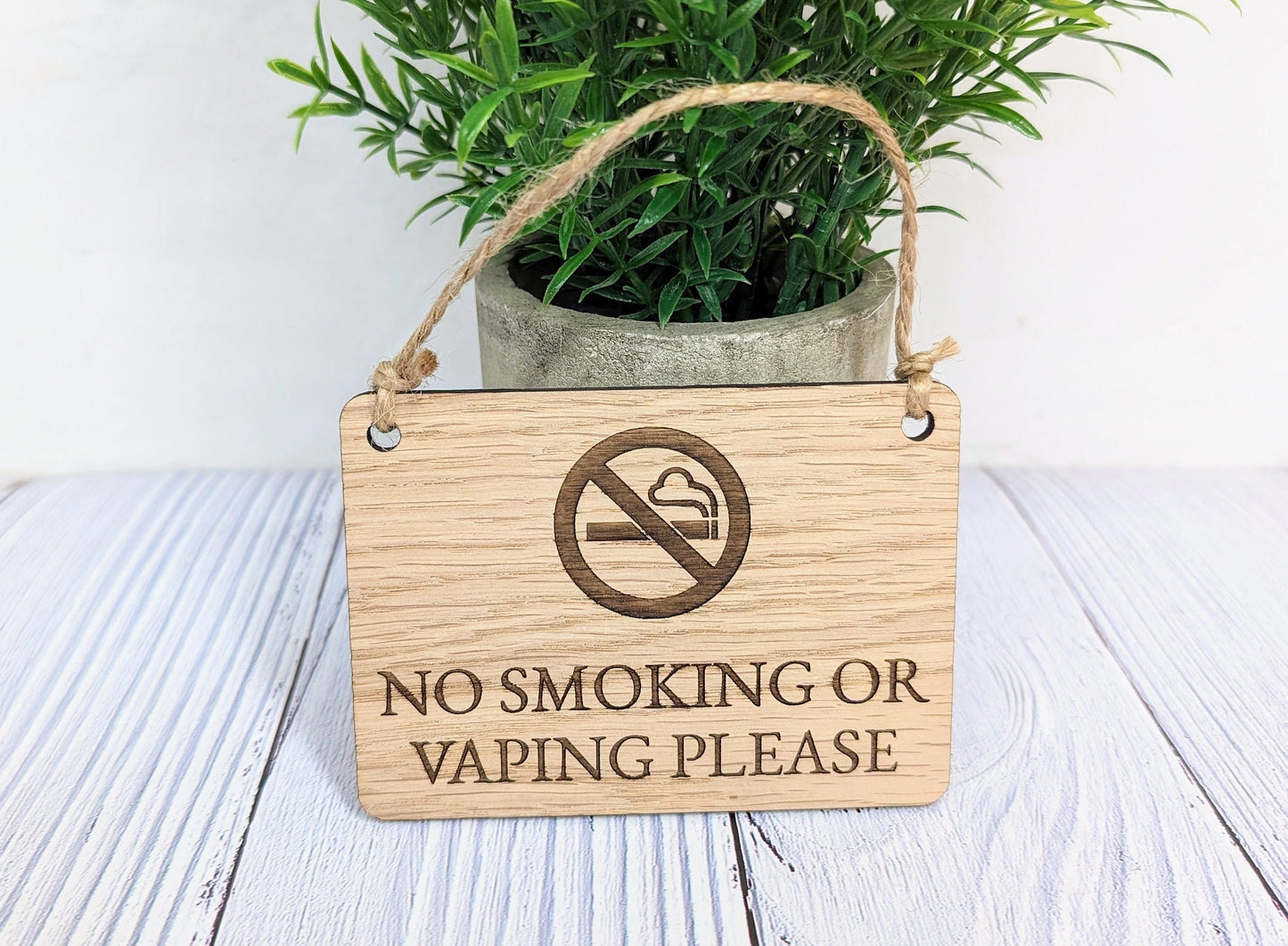 No Smoking or Vaping Please" Wooden Sign | Oak Veneered MDF | 4 Sizes | Handcrafted in Wales | Eco-Friendly