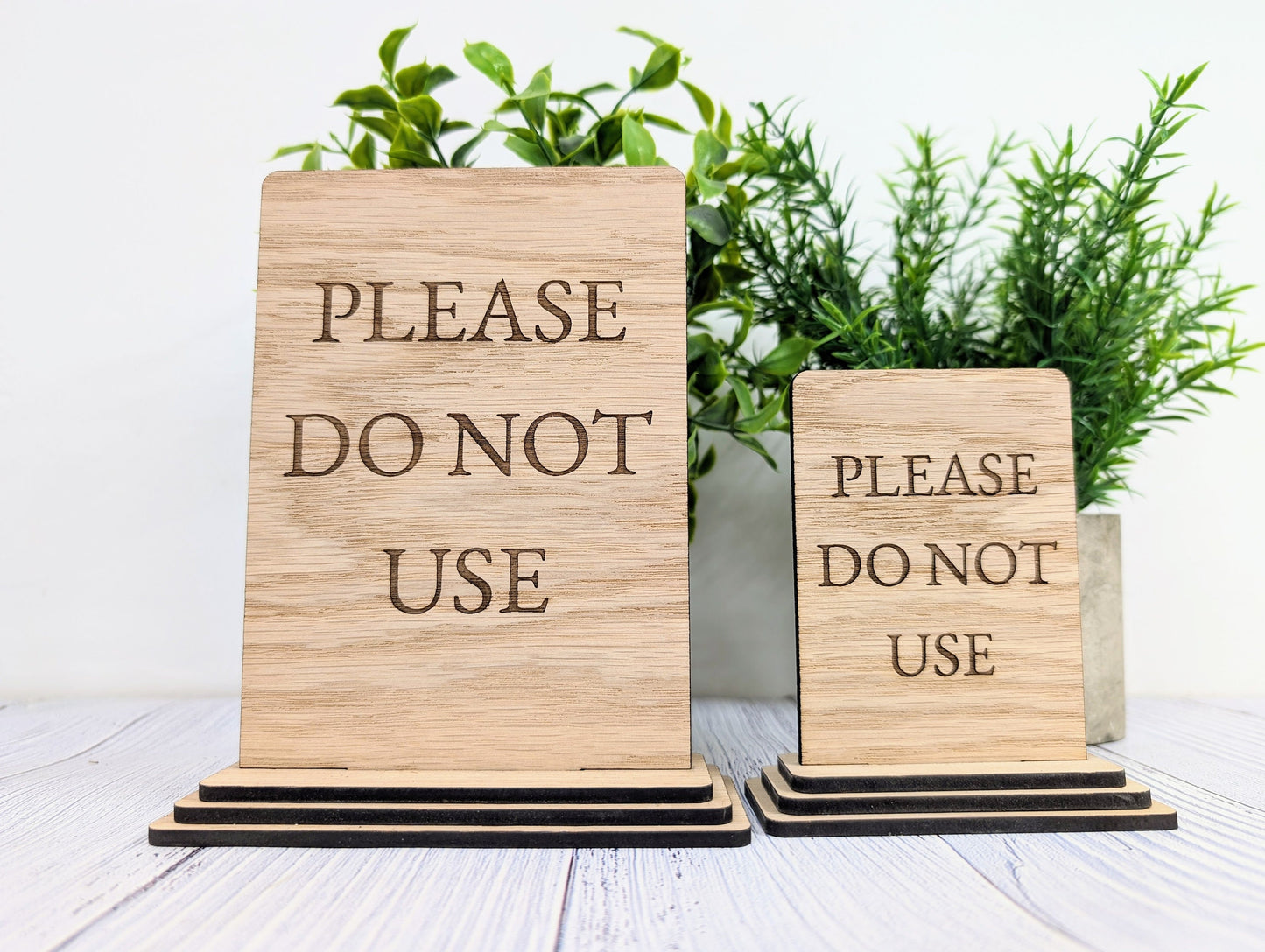 Wooden Freestanding Table Sign 'Please Do Not Use' - Ideal for Museums, AirBnB, Rental Homes – Two Sizes, Removable Base