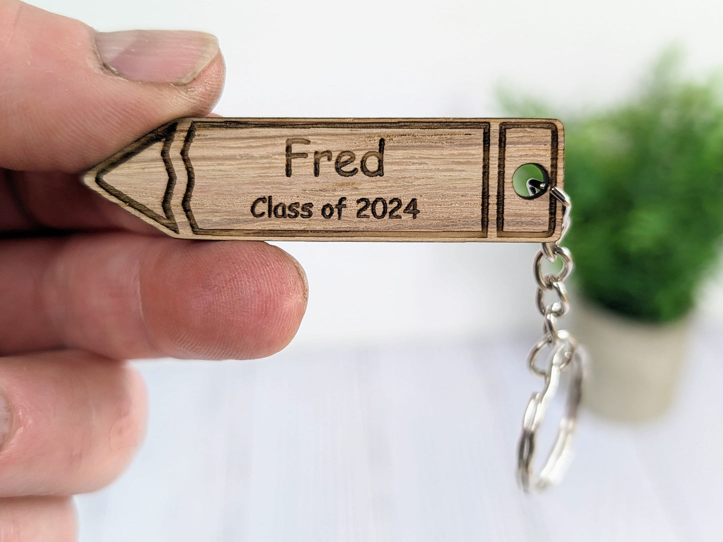 Personalised Student Pencil Keyrings, Oak School Key Chains, Students Gifts | Gifts from Teacher, End of Term, End-of-Year, Custom Names