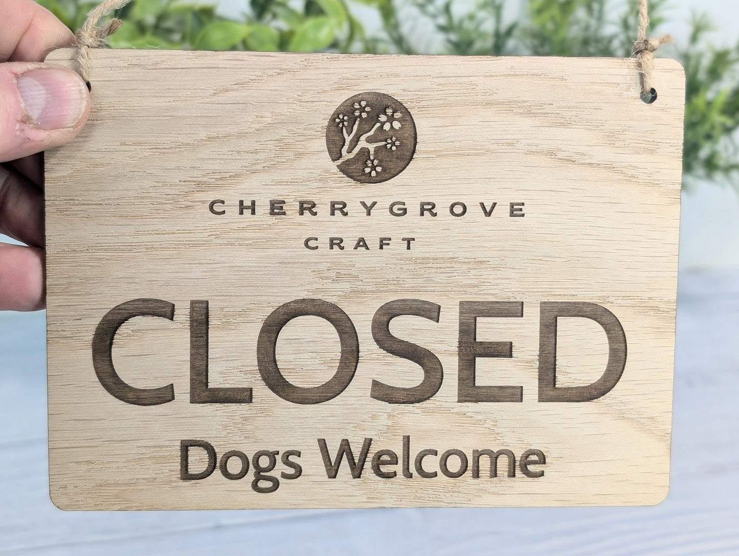 Personalised Wooden Open and Closed Dog Friendly Sign for Business - Eco-friendly 2 Sided Oak Veneered, Wood Signage, Shop Door Plaque