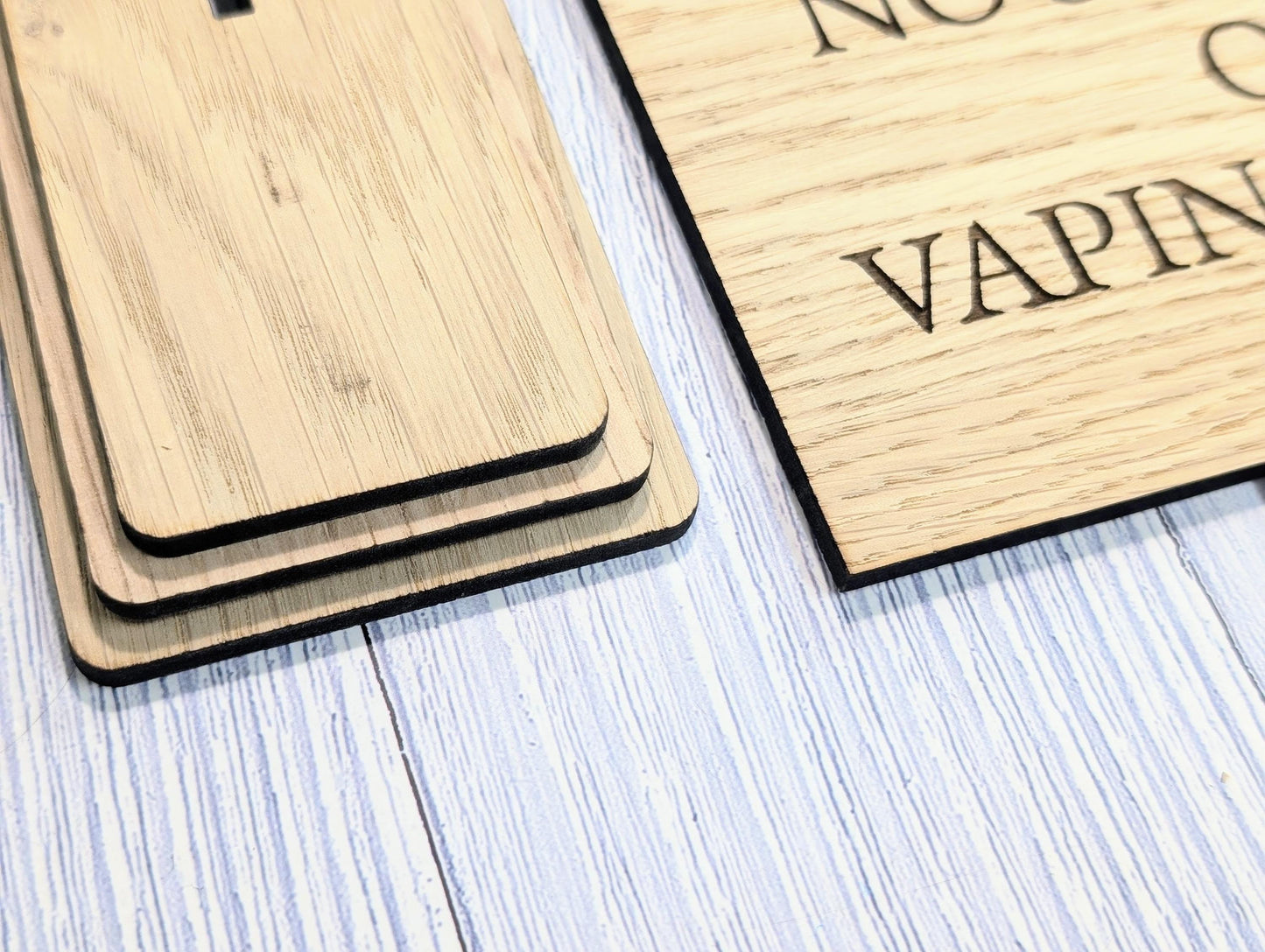 Freestanding "No Smoking or Vaping Please" Wooden Table Sign, Oak Finish, Ideal for Cafes, Restaurants & Public Spaces etc, XL Size, Signage