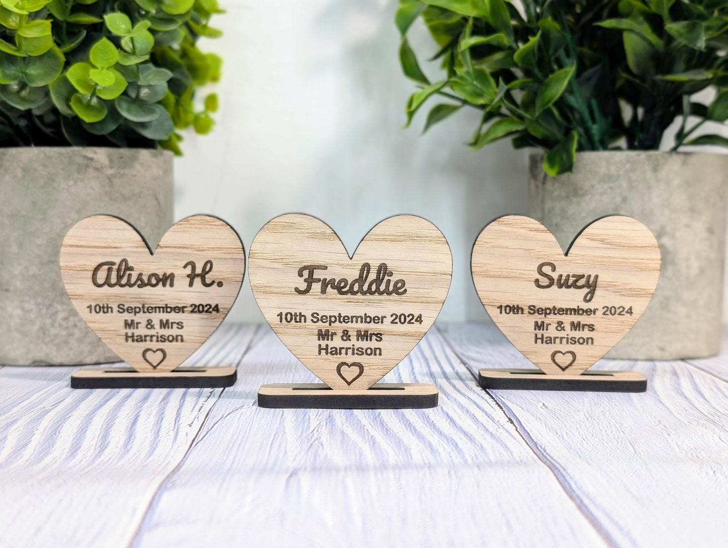 Wedding Wooden Name Place Cards, Personalised | Custom Place Name Hearts | Freestanding Table Cards | Place Setting | Wedding Favours