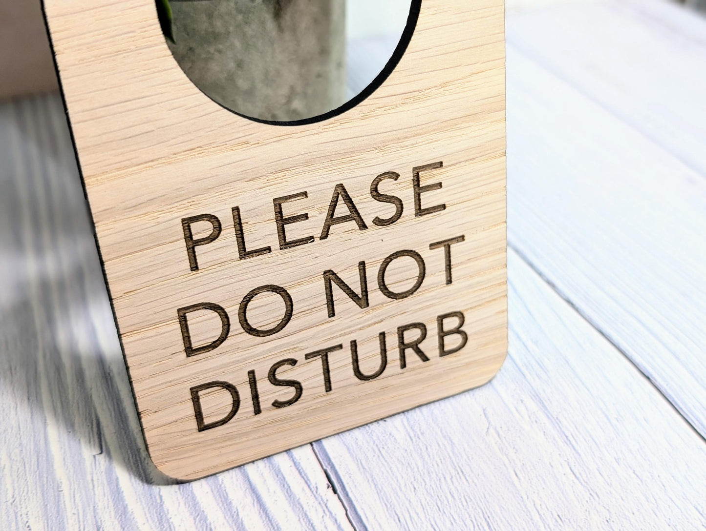 Wooden Door Hanger – Choose "Do Not Disturb" or "Please Do Not Disturb", 89x144mm, Eco-Friendly Sign for Office, Meditation, or Study Room