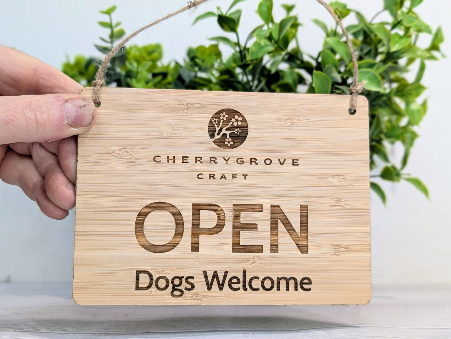 Personalised Bamboo Open and Closed Dog Friendly Sign for Business - Eco 2 Sided Veneered, Wood Signage, Sustainable Shop Door Plaque