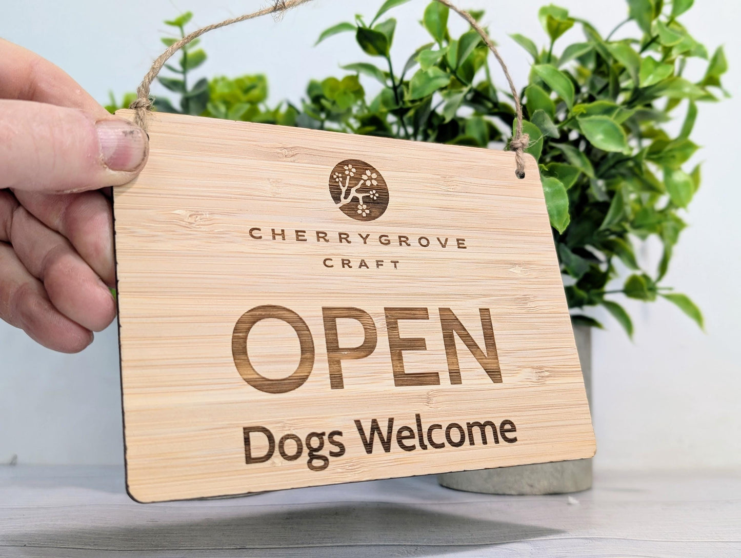 Personalised Bamboo Open and Closed Dog Friendly Sign for Business - Eco 2 Sided Veneered, Wood Signage, Sustainable Shop Door Plaque