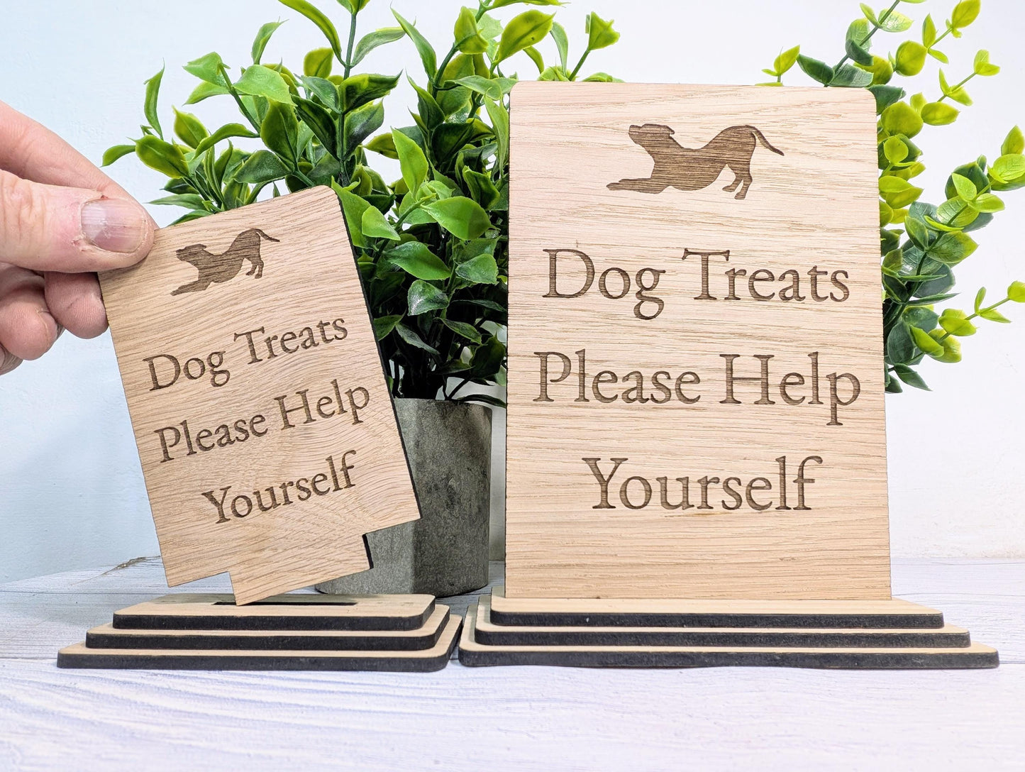Dog Treats Sign – Freestanding Wooden Pet Treat Station, Cute Engraved Dog Design, Rustic Home, Pub & Café Decor, Sustainable Oak Finish