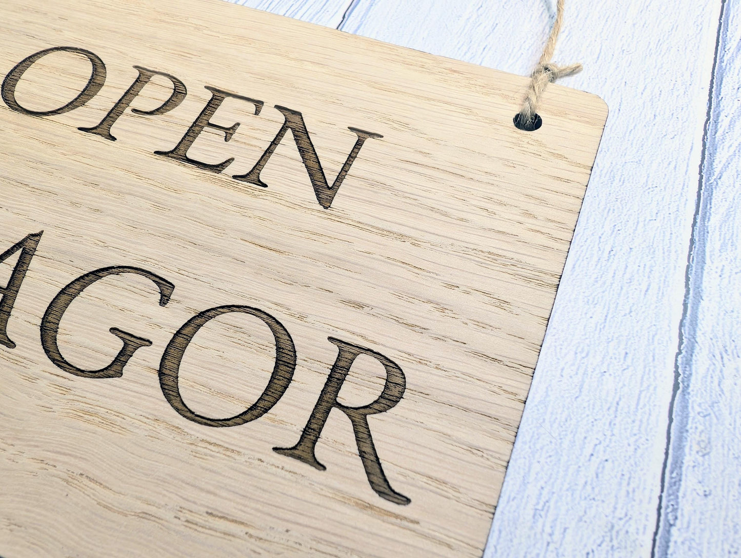 Welsh Bilingual Open Closed Sign – Ar Agor / Ar Gau – Solid Oak Double-Sided Door Sign – Handmade Wooden Shop Plaque from Wales