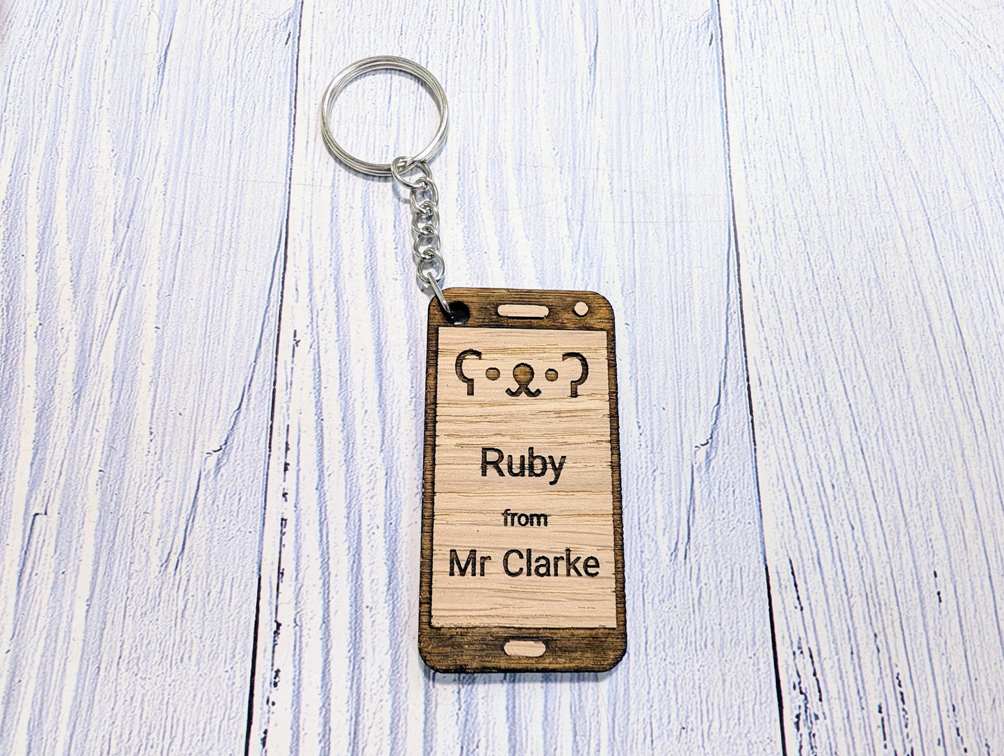 Personalised Student Keyring – Teacher Gift for Class, Cute Teddy Bear Design, Mobile Phone Shape, End of Term Keepsake