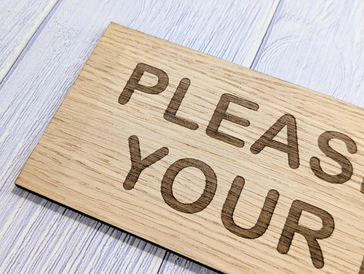 Please Mind Your Head Sign – Personalised Wooden Door Sign | Custom Text Oak Veneer Wall Plaque | Home Office Shed Stairs Beam Decor