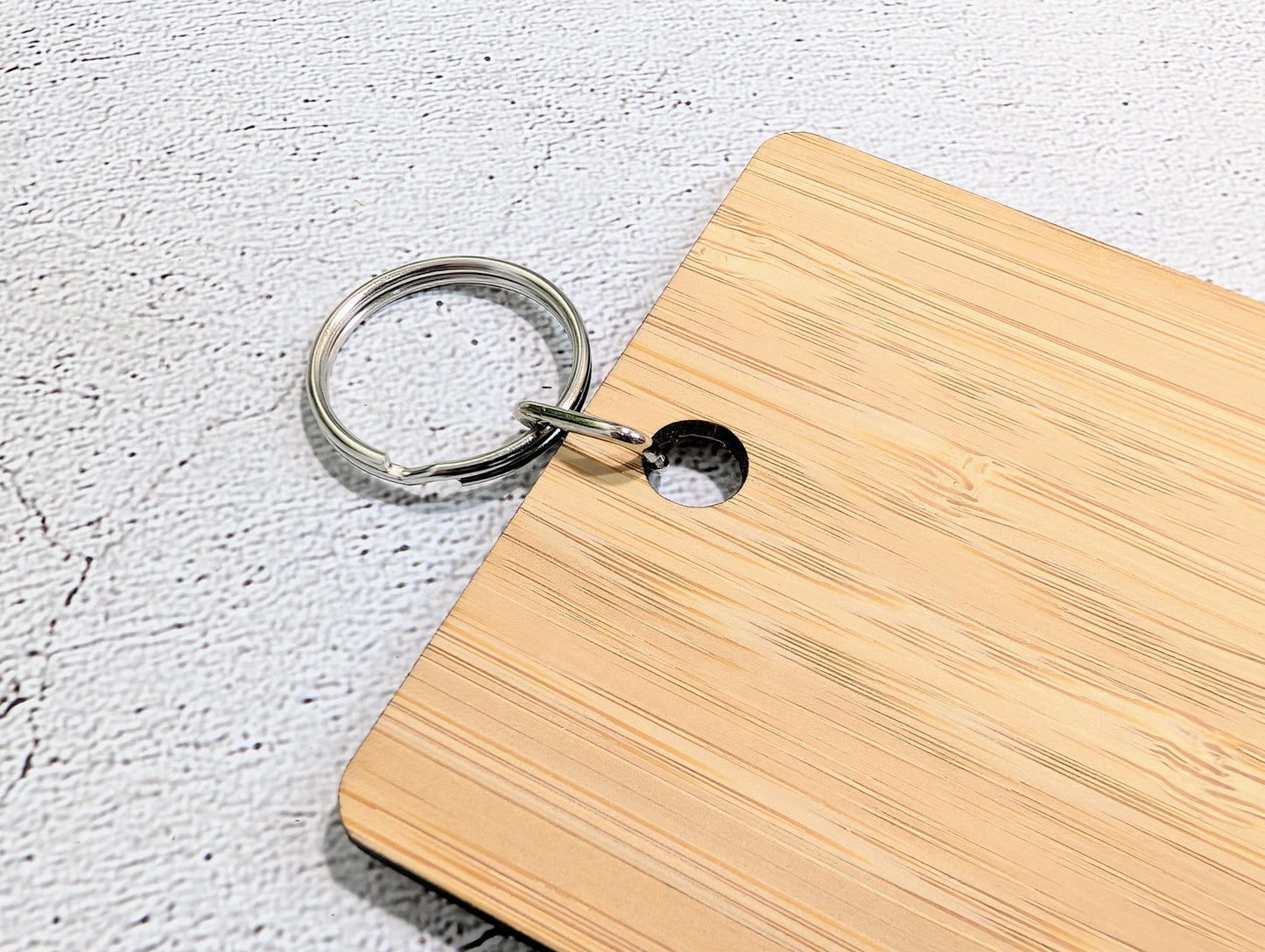 Don’t Forget Me Keyring – Extra Large 200×80mm Bamboo Wooden Key Tag, Engraved Eco Key Fob for Hotels, Offices & Homes, Handmade in Wales